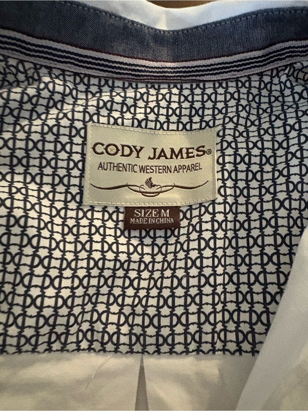 Cody James Men’s Western White Dress Shirt with Navy Geometric Lining - Size M